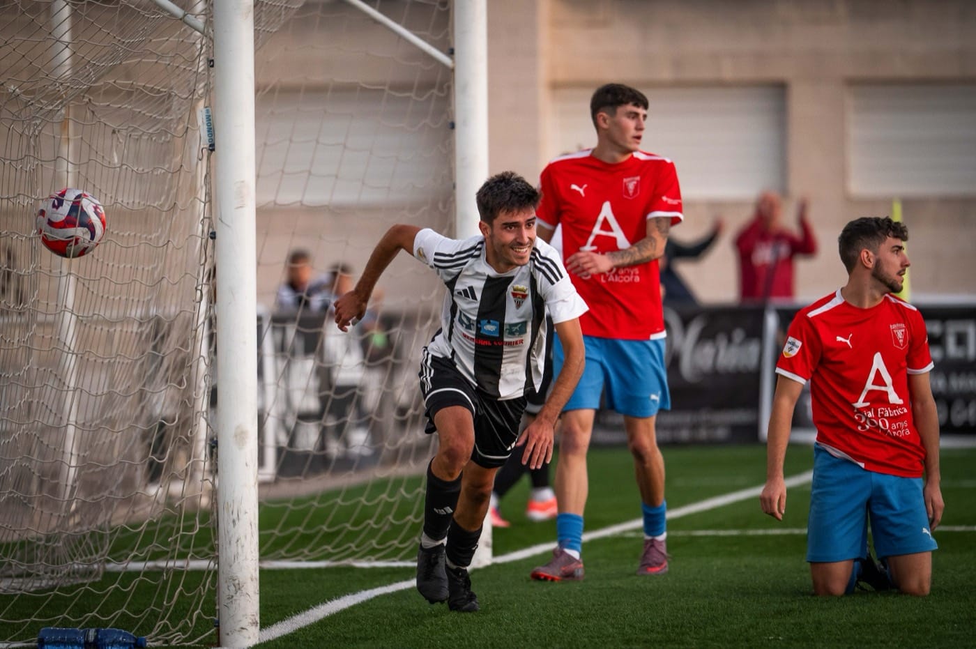 CD Almazora 1 — 0 CD L’Alcora — 37