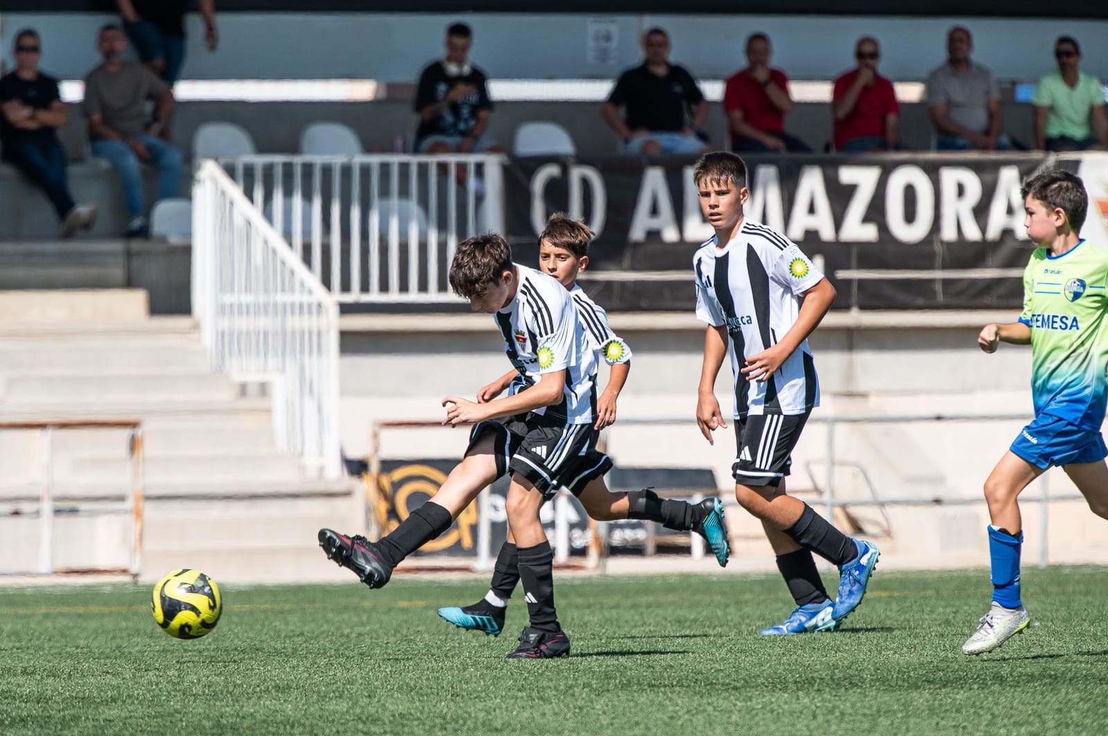 Infantil B 0 — 2 Biensa C.F. 'A' — 3