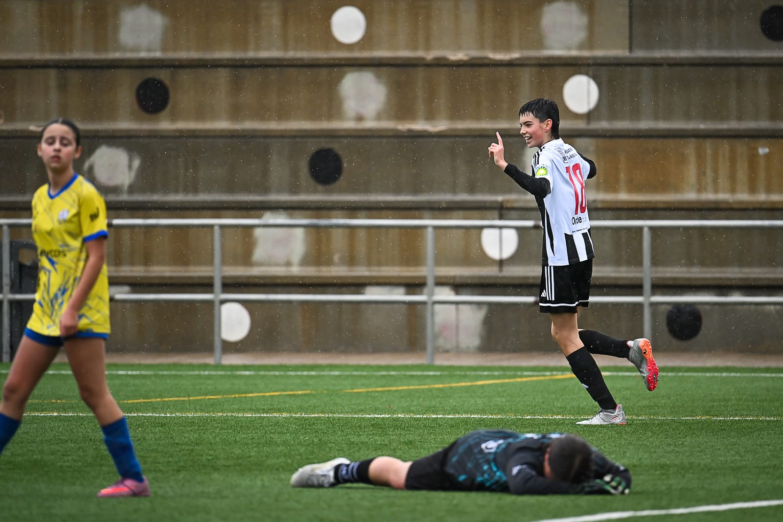 Infantil Femenino A 3 — 0 Sporttime Vila-real 'B' — 10