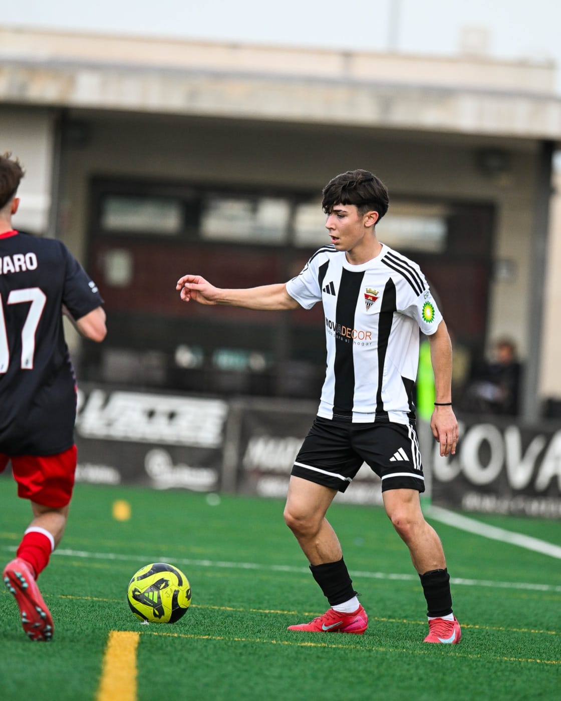 Juvenil A 0 — 4 CF At. Burriana - Salesianos B — 6