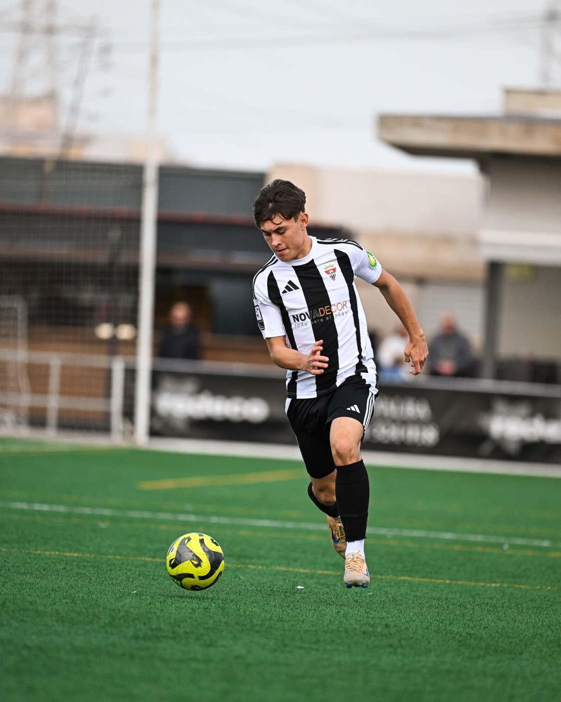 Juvenil A 0 — 4 CF At. Burriana - Salesianos B — 25