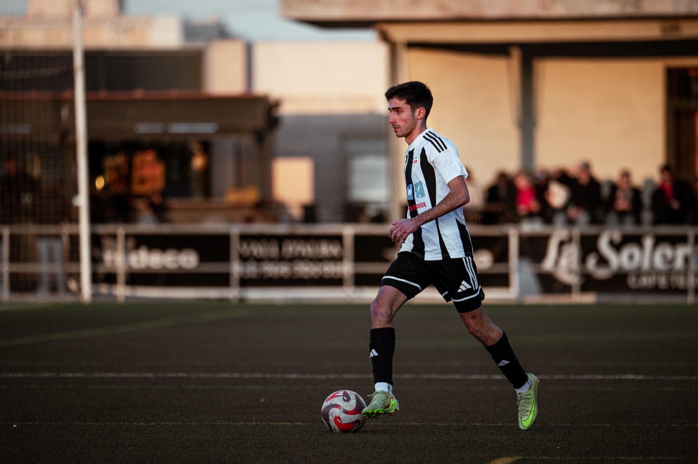 CD Almazora 4 — 0 Manises CF — 27