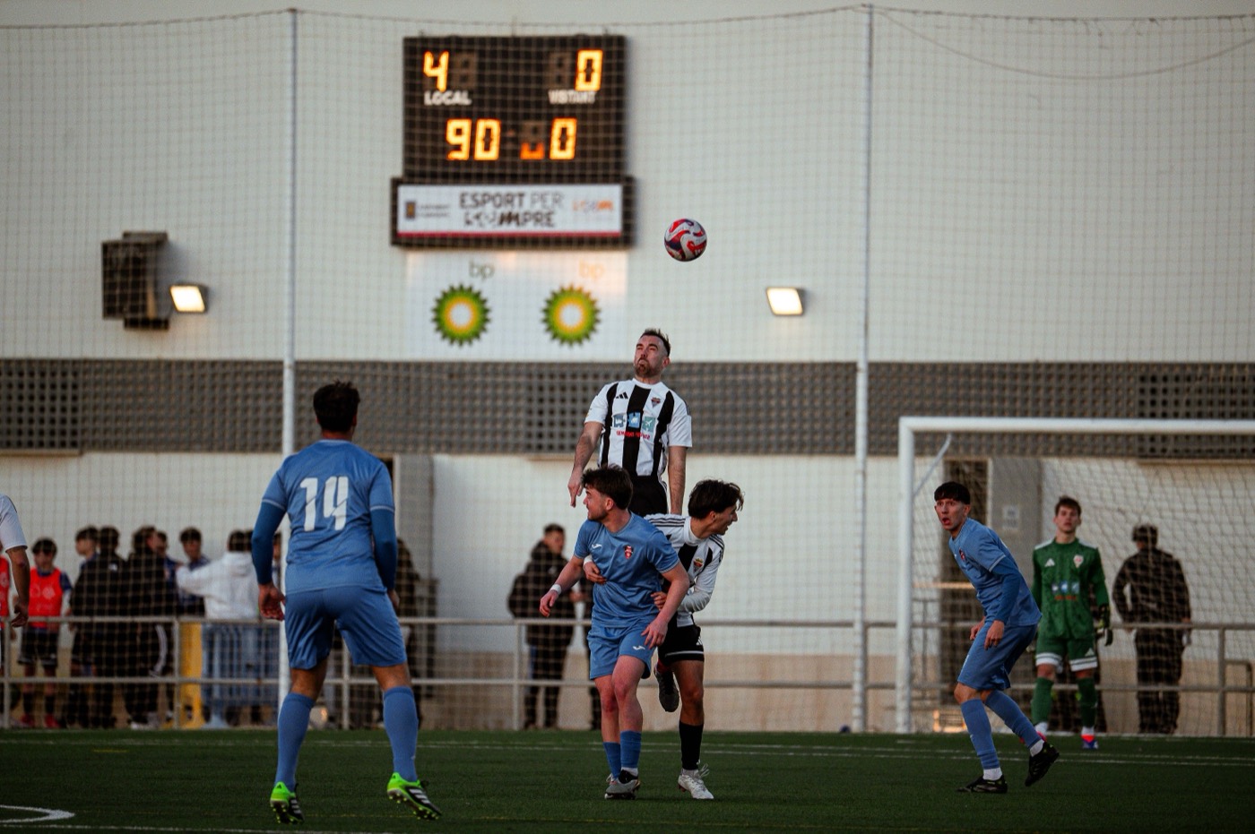 CD Almazora 4 — 0 Manises CF — 29