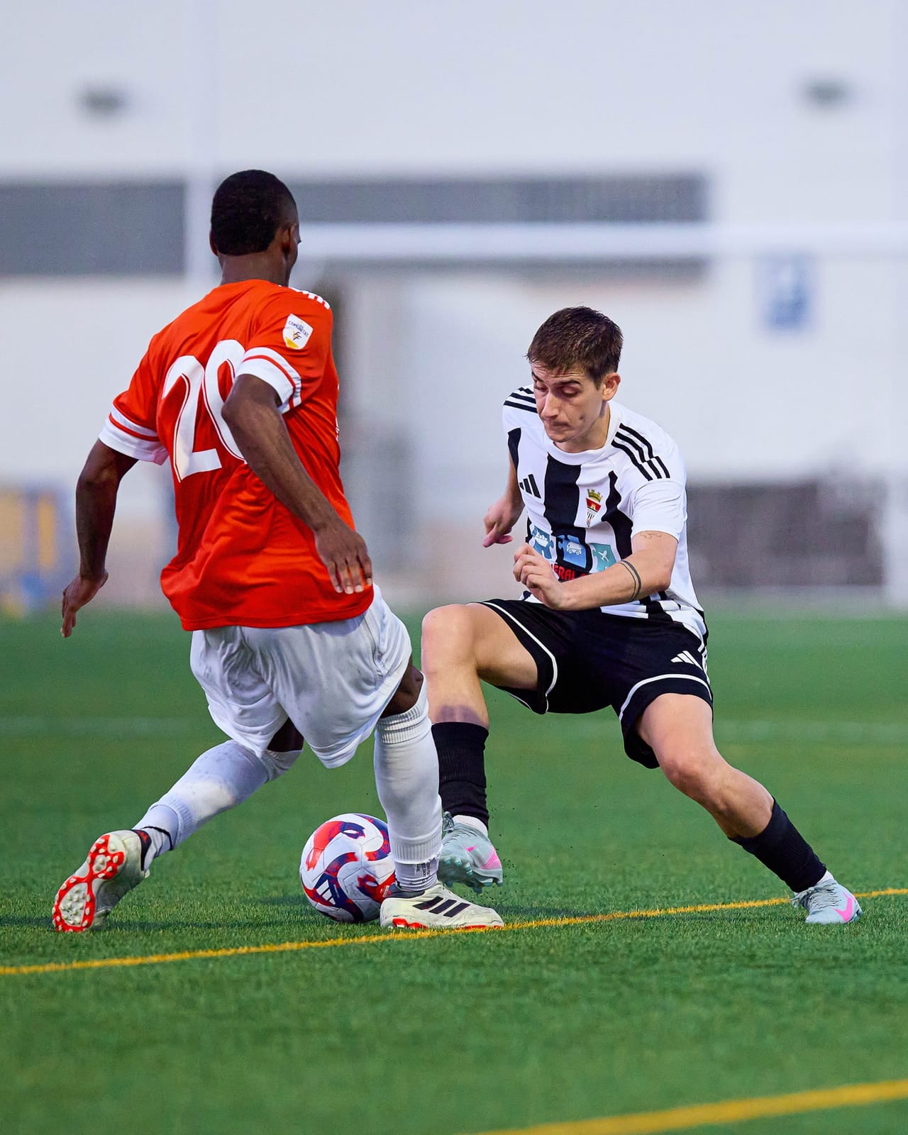 CD Almazora 2 — 2 Paiporta — 18