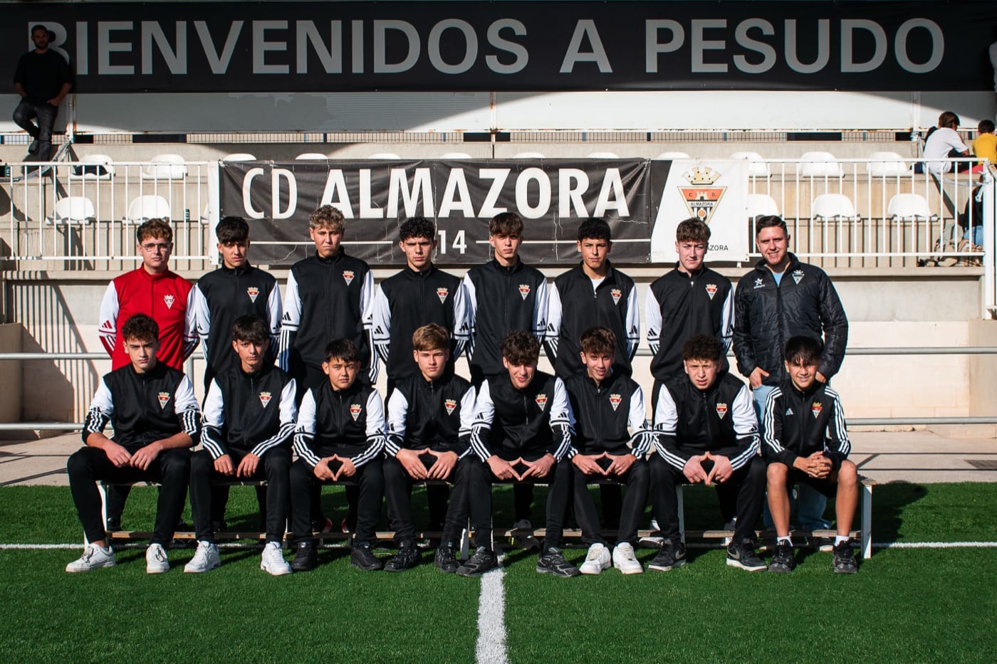 Presentación oficial · Temporada 2025/26 — 4