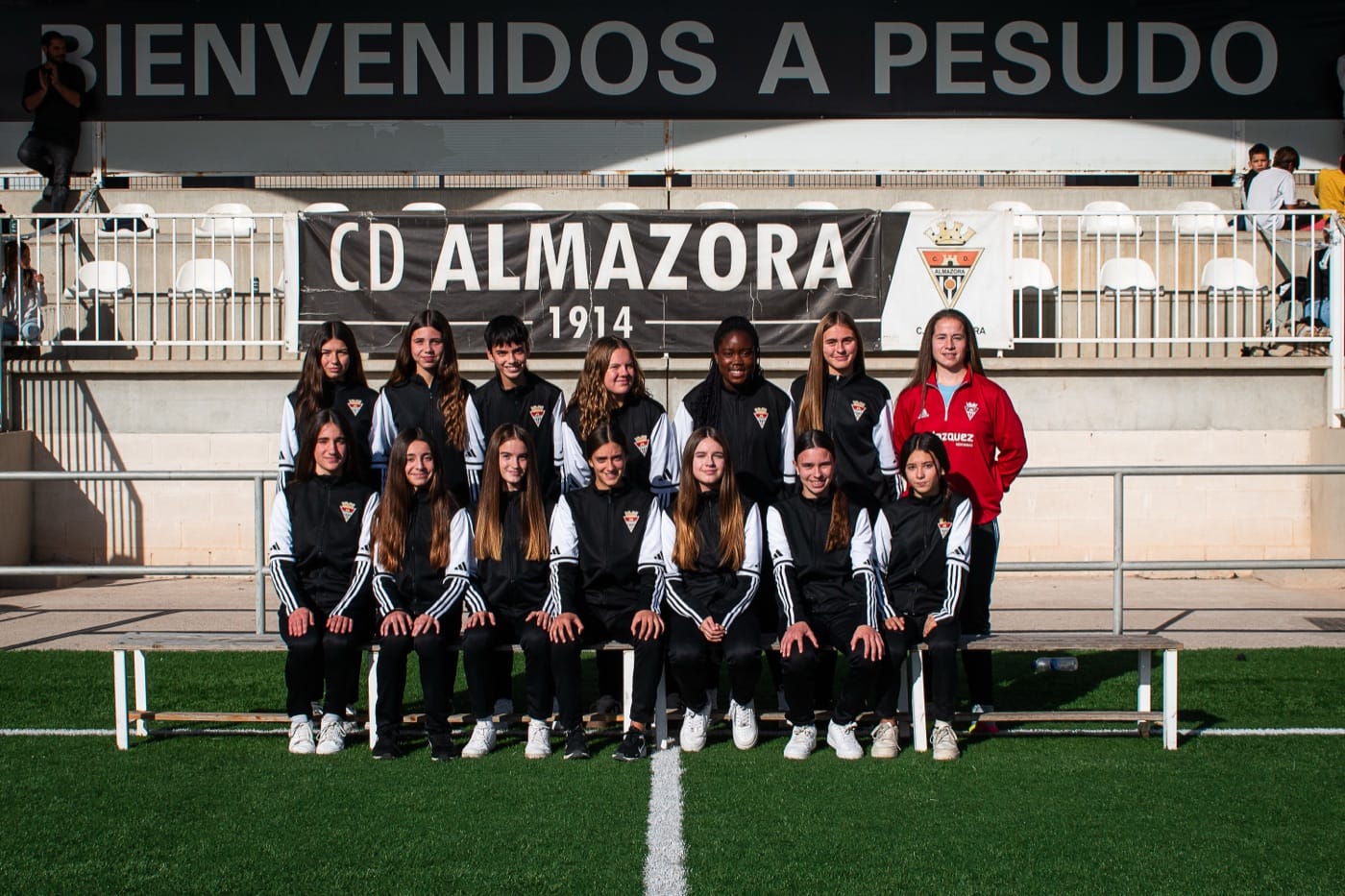 Presentación oficial · Temporada 2025/26 — 6