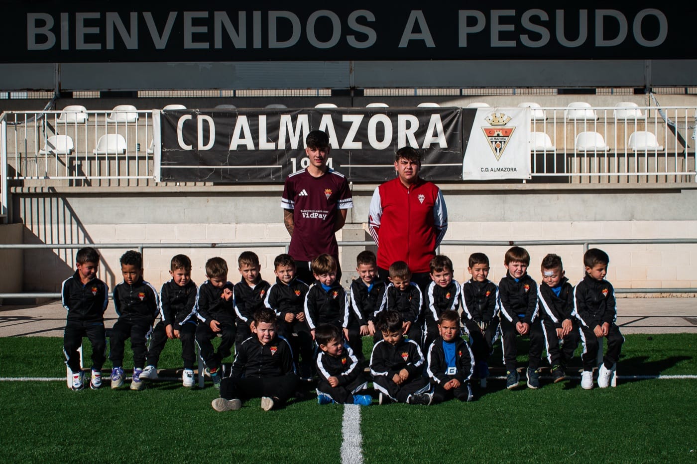 Presentación oficial · Temporada 2025/26 — 23